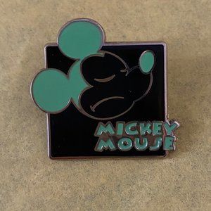 Walt Disney World Mickey Expressions pin (2013)
